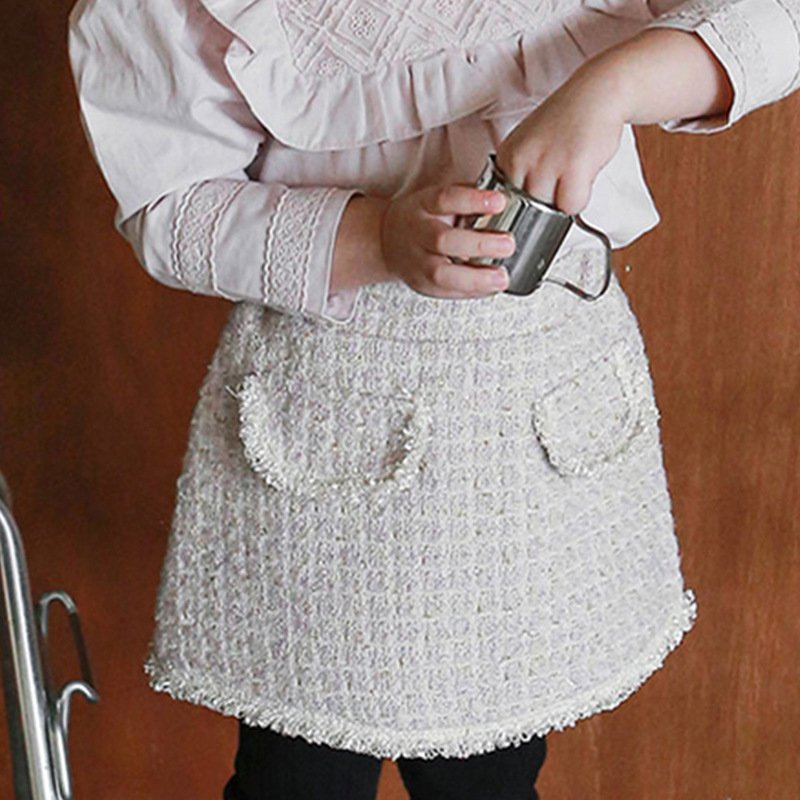 Girls' short skirts and half skirts - Image 3